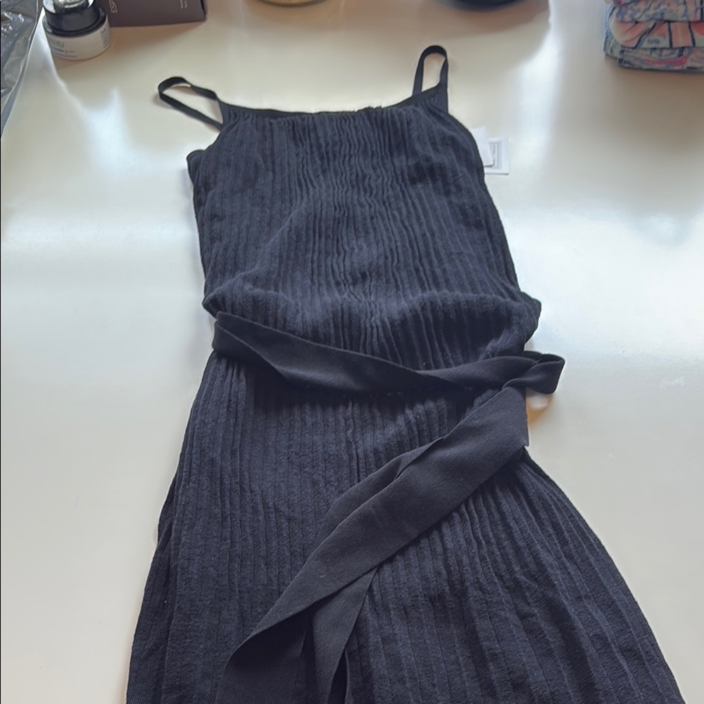 Theory Elegant Black Pleated Maxi Dress - Picture 8 of 10